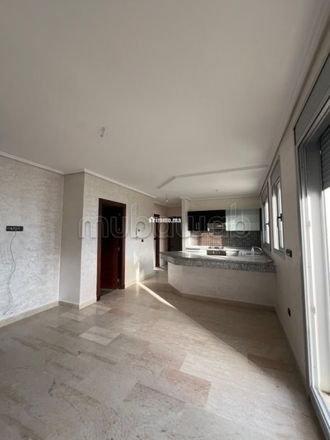 Bel appartement avec grande terrasse ensoleillé - Location Immobilier - Tanger - photo 3