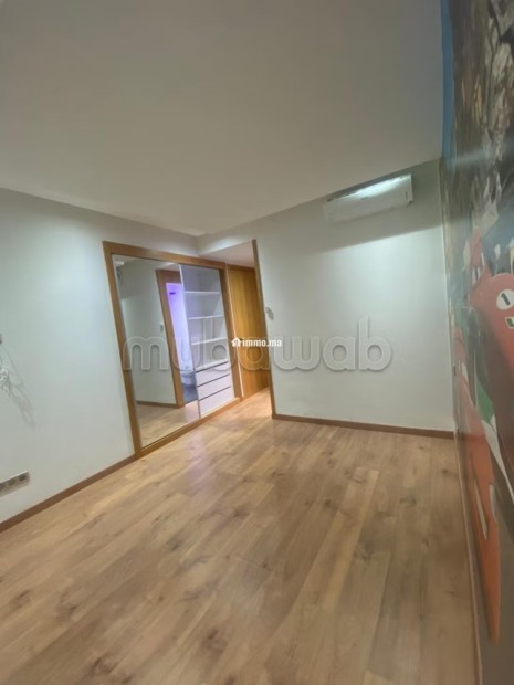 Maison de luxe à louer à Riyad. 5 pièces. Garage et terrasse - Location Immobilier - Rabat - photo 2