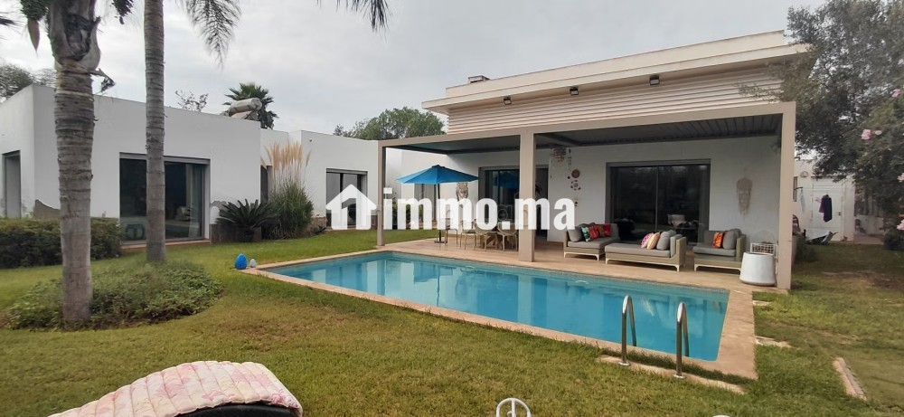 Villa de plain pied à vendre à Bouskoura 4 chambres - Vente Immobilier - Bouskoura - photo 1