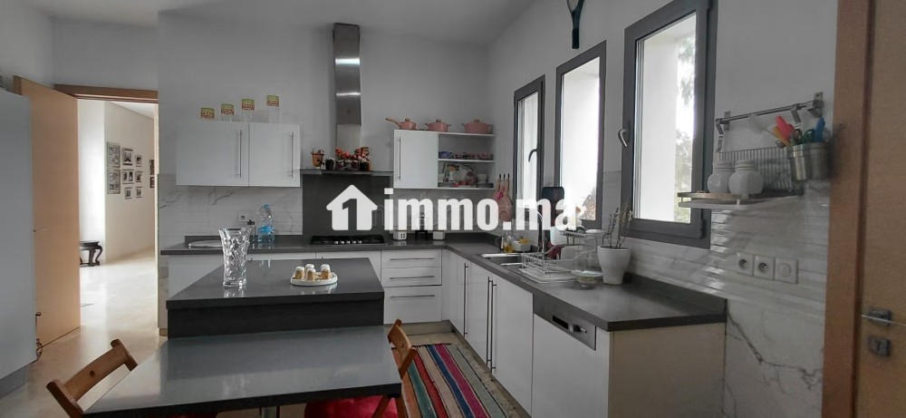 Villa de plain pied à vendre à Bouskoura 4 chambres - Vente Immobilier - Bouskoura - photo 7