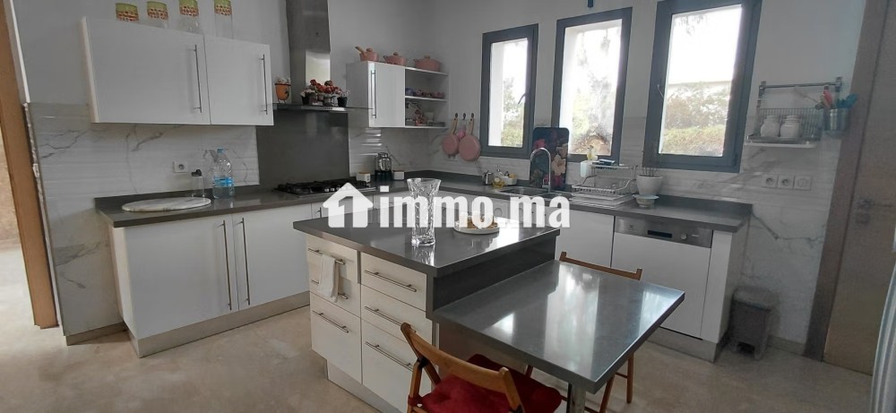 Villa de plain pied à vendre à Bouskoura 4 chambres - Vente Immobilier - Bouskoura - photo 8