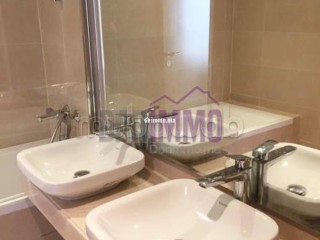 Bel appartement dans une résidence fermée à la Marina - Appartement à vendre - Autre