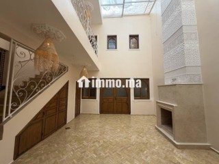 Riad rénové de 3 chambres / Accès voiture - Villa à vendre - Marrakech