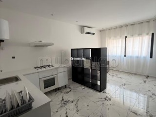Paiement Comptant, Bel appartement à vendre en plein centre de Guéliz derrière Carré Eden. Superficie 52 m². Meublé - Appartement à vendre - Marrakech