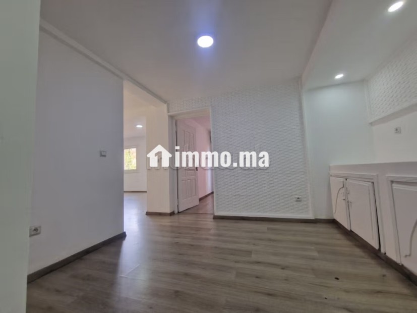 Bureaux à louer à Guéliz. Surface de 90 m². Connexion Internet - Location Immobilier - Marrakech - photo 4