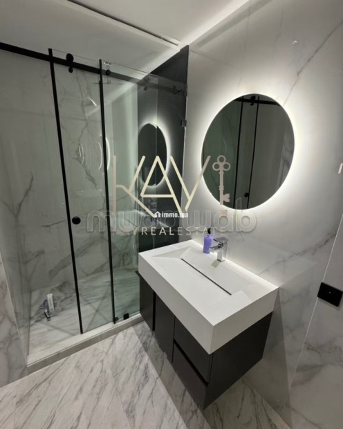 Superbe appartement à louer à De La Plage. Surface totale 80 m². Avec ascenseur - Location Immobilier - Tanger - photo 6