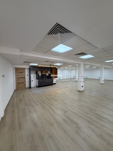 Bureau à louer – Emplacement premium Guliez - Location Immobilier - Marrakech - photo 5
