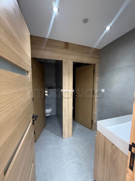 Bureau à louer – Emplacement premium Guliez - Location Immobilier - Marrakech - photo 7