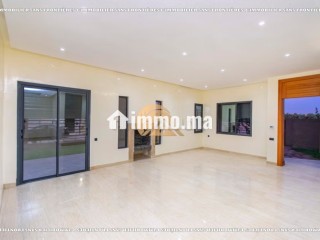Villa Spacieuse et Vide à Vendre – Targa, Marrakec - Villa à vendre - Marrakech
