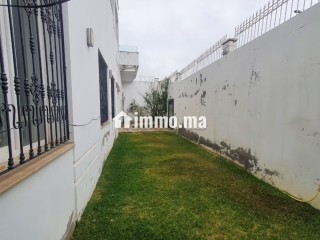Somptueuse villa avec piscine en vente à Tanja Balia - Villa à vendre - Tanger