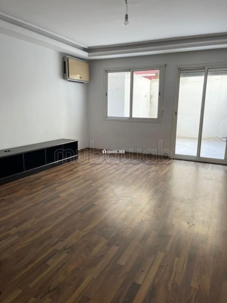 Appartement 2 chambres avec cour et parking titré - Vente Immobilier - Casablanca - photo 6