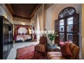 Riad à Vendre – Darb Dabachi, Marrakech À seulement 3 minutes à pied de la célèbre place Jamaa El Fna. - miniature 5