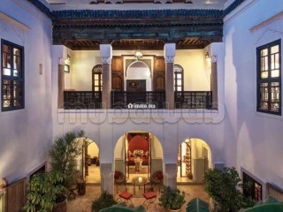 Riad à Vendre – Darb Dabachi, Marrakech À seulement 3 minutes à pied de la célèbre place Jamaa El Fna. - Villa à vendre - Marrakech