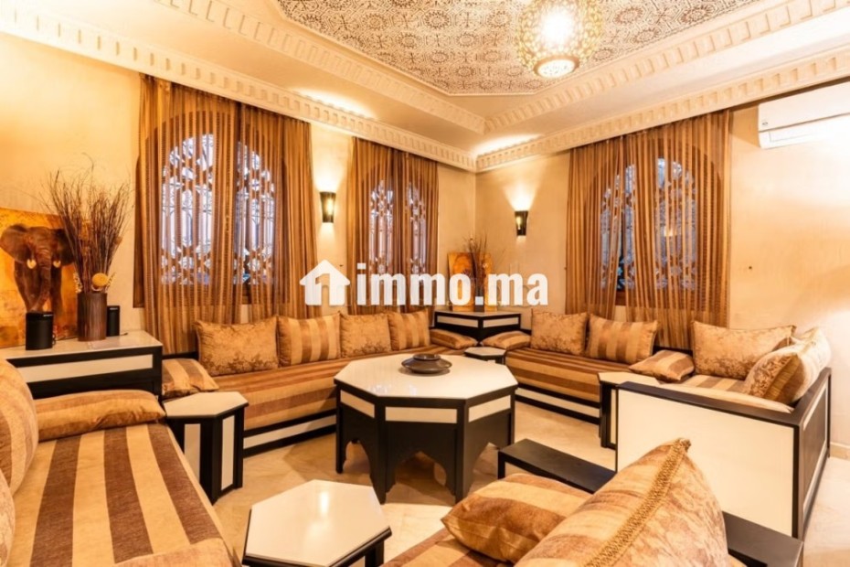 Exceptionnel. Maison d’hôtes hôtel en activité, 11 chambres. Quartier calme et résidentiel à 10 mn de Guéliz - Vente Immobilier - Marrakech - photo 3