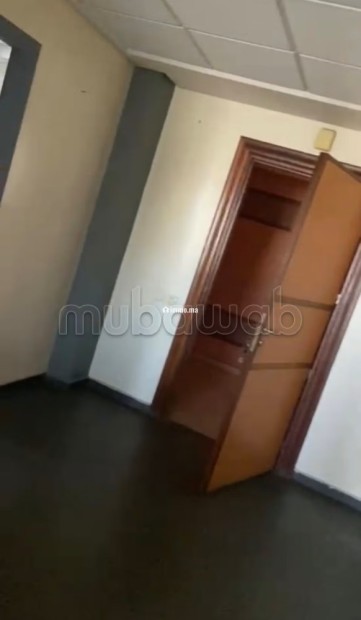 Bureau bien situé boulevard hassan 2 - Location Immobilier - Casablanca - photo 2