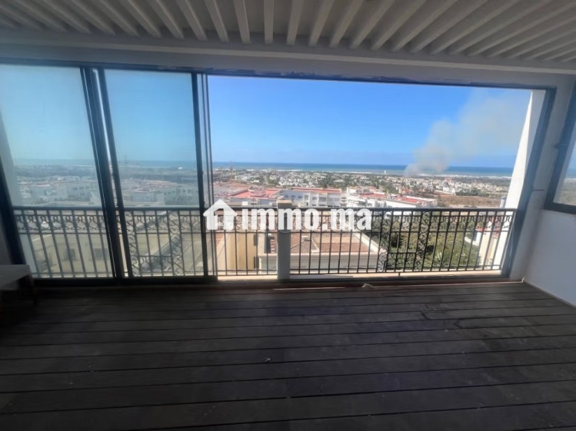 Location d'un appartement à Ain Diab. Surface totale 250 m². Climatisation et piscine - Location Immobilier - Casablanca - photo 1