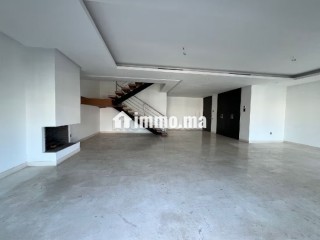 Duplex dernier étage double terrasse vue mer ain diab - Appartement à louer - Casablanca
