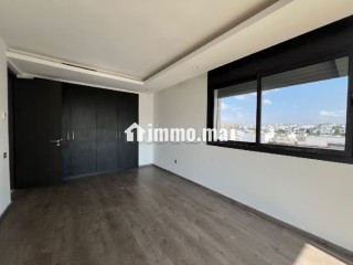 Duplex dernier étage double terrasse vue mer ain diab - Appartement à louer - Casablanca