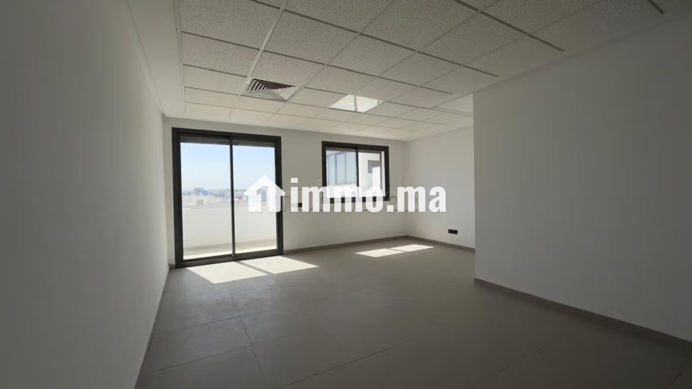 Beau bureau avec terrasses à louer ferme bretonne - Location Immobilier - Casablanca - photo 6