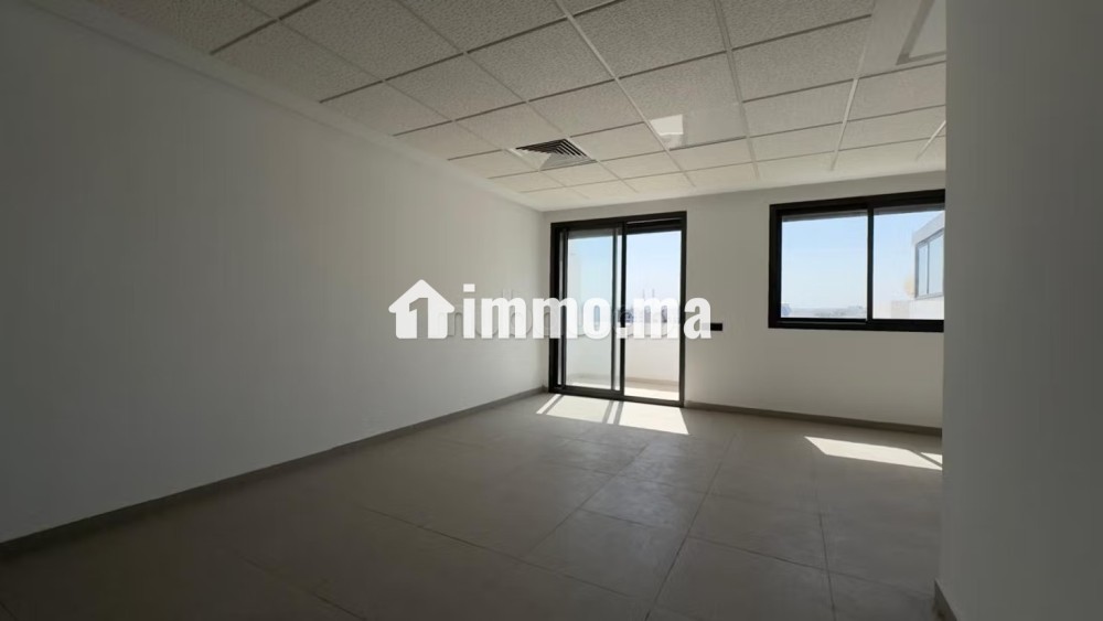 Beau bureau avec terrasses à louer ferme bretonne - Location Immobilier - Casablanca - photo 8