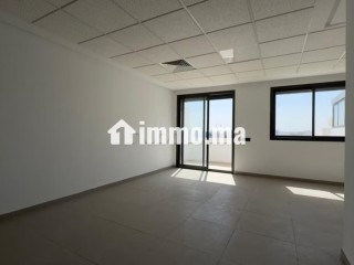 Beau bureau avec terrasses à louer ferme bretonne - Bureau à louer - Casablanca