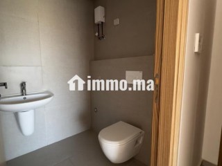 Beau bureau avec terrasses à louer ferme bretonne - Bureau à louer - Casablanca