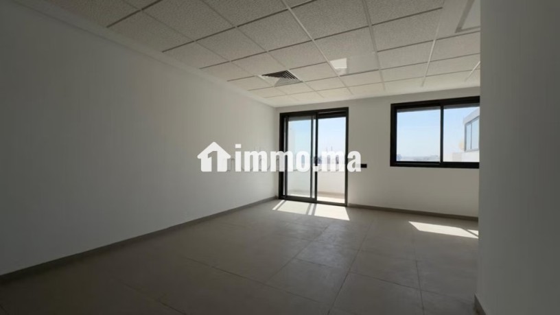 beau-bureau-avec-terrasses-a-louer-ferme-bretonne-big-7