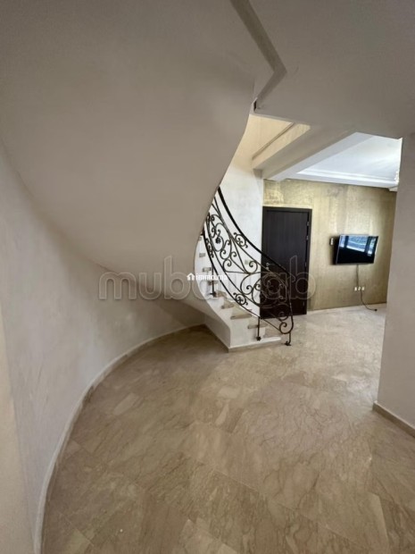 Joli duplex 3 chambres vide avec piscine et Gym - Location Immobilier - Marrakech - photo 5