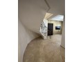 Joli duplex 3 chambres vide avec piscine et Gym - miniature 5