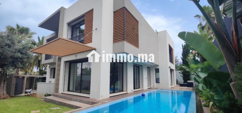 Location villa de luxe à Ain Diab Extension. 4 belles chambres. Bien meublé - Location Immobilier - Casablanca - photo 1