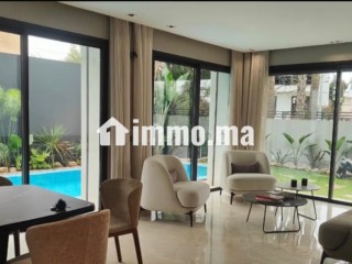 Location villa de luxe à Ain Diab Extension. 4 belles chambres. Bien meublé - Villa à louer - Casablanca