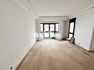Appartement à Vendre de 214.0 m² à Casablanca, Racine - Appartement à vendre - Casablanca