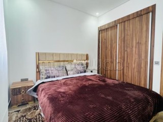 Vente d'un bel appartement à Guéliz. 3 pièces. Fenêtres avec double vitrage et porte blindée - Appartement à vendre - Marrakech