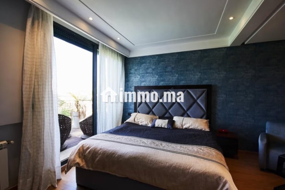 Location d'un appartement à Ville Verte joliment meublé avec vue sur golf - Location Immobilier - Bouskoura - photo 3