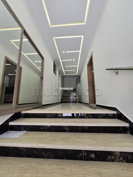 Vente d'un bel appartement à Martil. 2 chambres agréables. Ascenseur - Vente Immobilier - Martil - photo 1