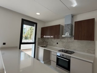 Luxueux studio à la location CFC - Appartement à louer - Casablanca