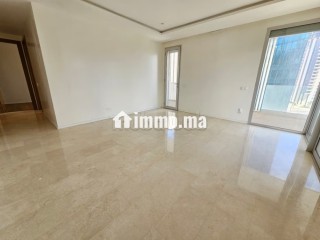 Joli appartement avec terrasse et vue dégagée - Appartement à louer - Casablanca