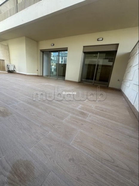 À louer – Studio avec grande terrasse au cœur du CFC - Location Immobilier - Casablanca - photo 4