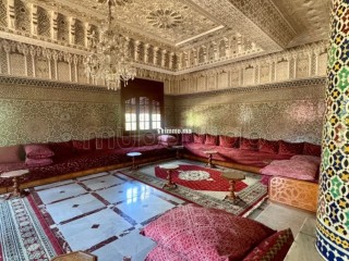 À Vendre – Grande Villa de Prestige au Quartier Polo a coter de la clinique Dar Salam - Villa à vendre - Casablanca