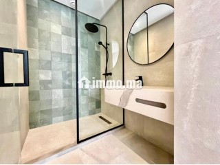 Louez cet appartement à Oasis.
Superficie 55 m².
Meublé - Appartement à louer - Casablanca