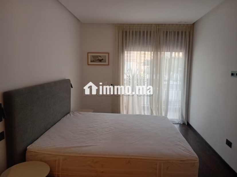 Très bel appartement meublé Resid moderne piscine - Location Immobilier - Casablanca - photo 6