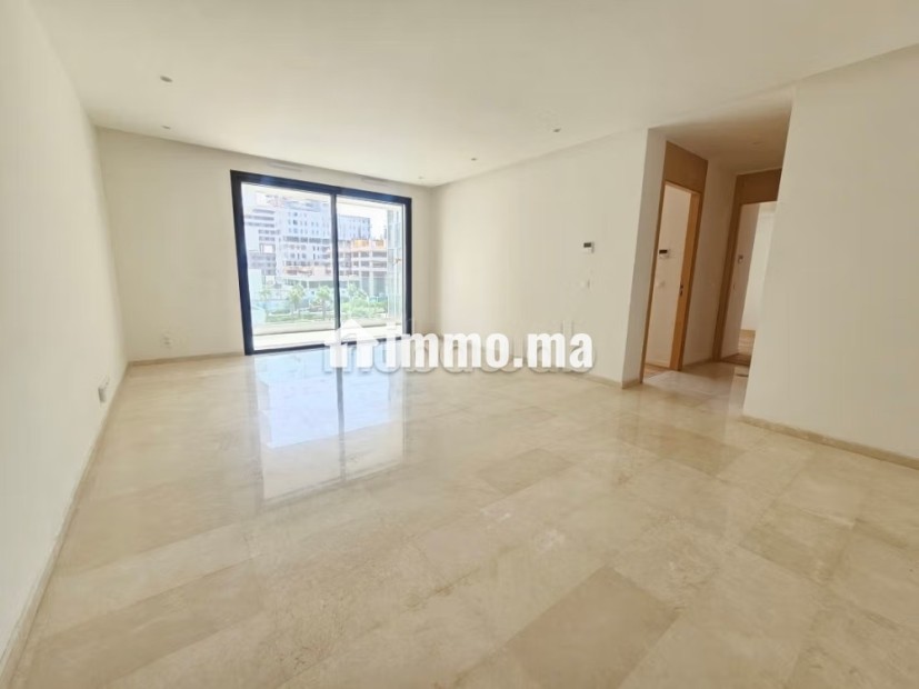 Joli appartement neuf avec terrasse - Location Immobilier - Casablanca - photo 2
