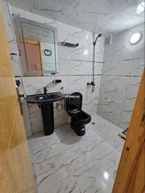 Superbe appartement à vendre à Sefrou. 2 belles chambres. Jardin et terrasse - Vente Immobilier - Sefrou - photo 5
