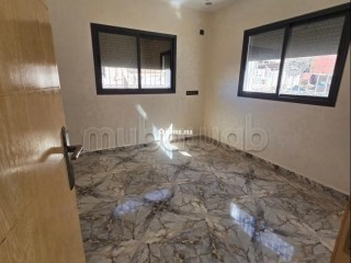 Superbe appartement à vendre à Sefrou. 2 belles chambres. Jardin et terrasse - Appartement à vendre - Sefrou