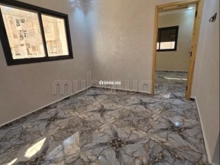 Superbe appartement à vendre à Sefrou. 2 belles chambres. Jardin et terrasse - Appartement à vendre - Sefrou