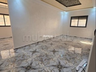 Superbe appartement à vendre à Sefrou. 2 belles chambres. Jardin et terrasse - Appartement à vendre - Sefrou