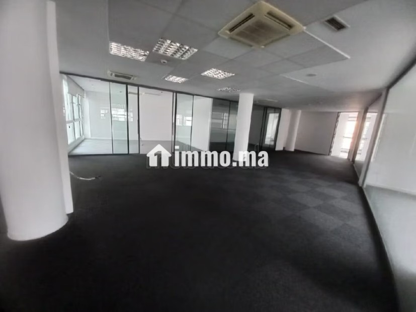 Bureau 433 M² en location en plein Centre Ville - Location Immobilier - Casablanca - photo 1