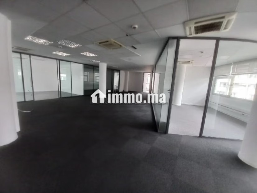 Bureau 433 M² en location en plein Centre Ville - Location Immobilier - Casablanca - photo 5