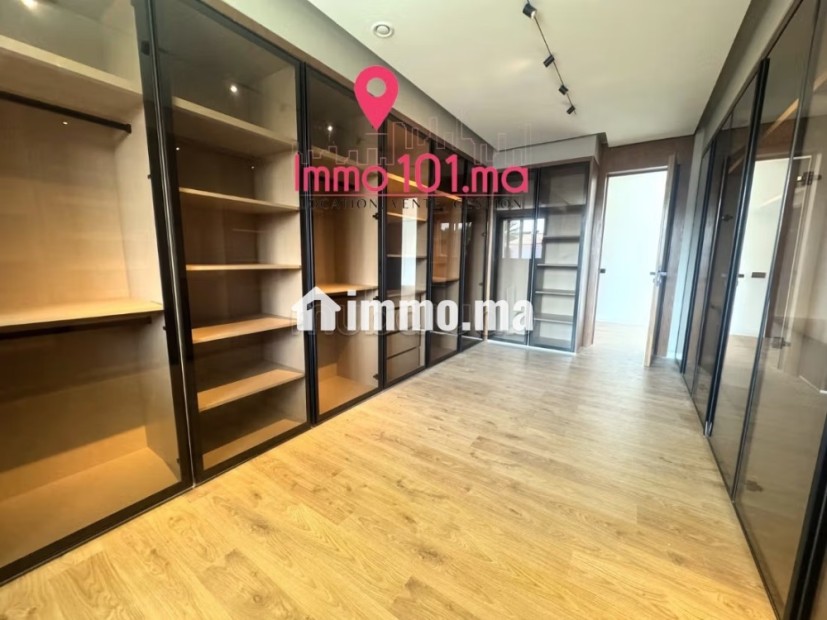 Superbe villa à louer à Souissi - Location Immobilier - Rabat - photo 7
