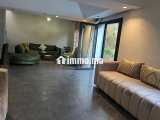 Villa à louer à Ain Diab. Piscine et terrasse Superficie 400 m². Tout confort climatiseur et cheminée - Villa à louer - Casablanca
